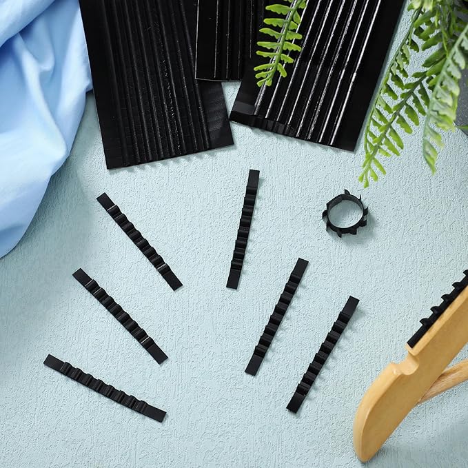 Yalikop 200 Pcs Non Slip Rubber Clothes Hanger Grips Adhesive Clothing Hanger Grip 2.8 x 0.2 Inch Clothes Hanging Accessories with Fins Strips Grippers for Home Stores Use (Black)