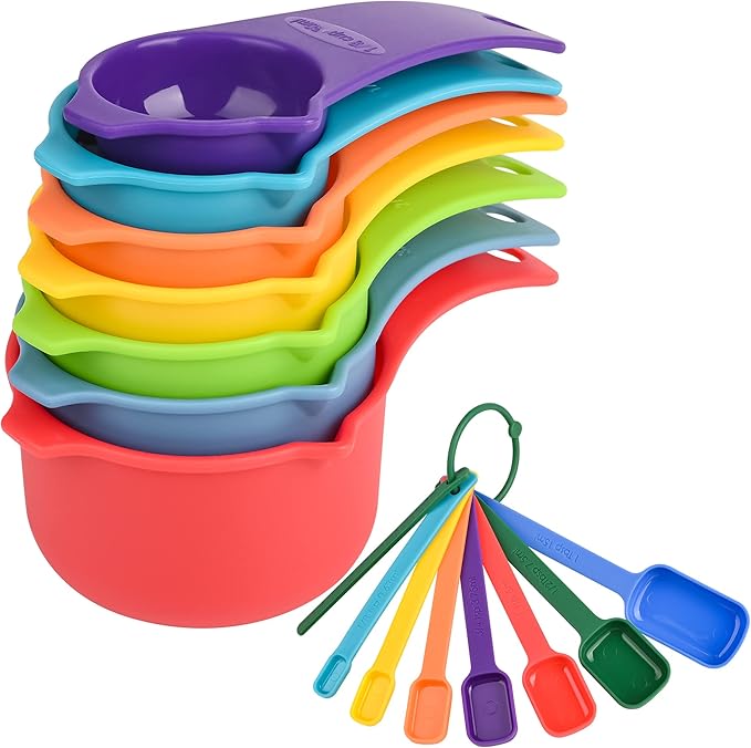 Plastic Measuring Cups and Spoons Set 15, Plastic Measuring Cups and Spoons for Kitchen & Baking, Metric & US 7 Measure Cup & 7 Measure Spoon with Leveler, Mixing Color (random rainbow)