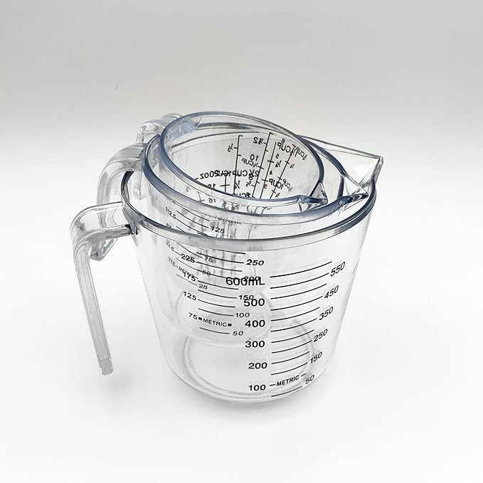 Plastic Measuring Cup Set, Kitchen Cooking and Baking Seasoning Liquid Measuring Cup, Multiple Scale Identification, with Handle and Triangle Mouth, 150ml, 300ml, 600ml, 3-piece Set (transparent)