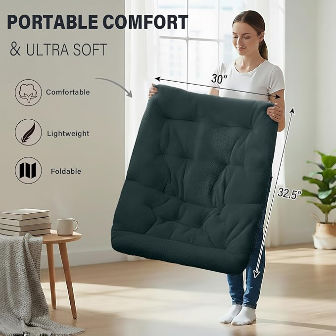 Tiita Comfy Folded Chair, Soft Faux Fur Oversized Folding Accent Chair, Lazy Chair for Teens Adults, Metal Frame Moon Chair for Bedroom, Living Room, Dorm Rooms