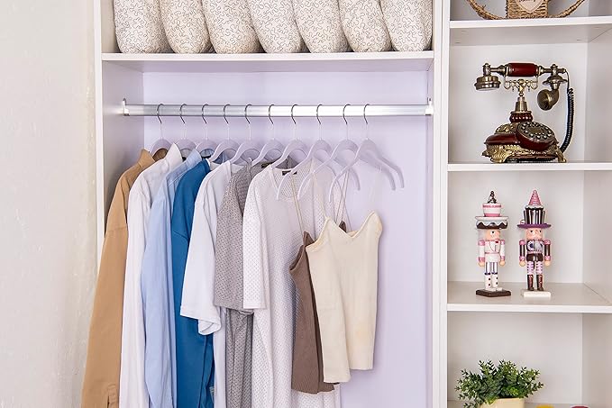 Quality Hangers Clothes Hangers 200 Pack - Non-Velvet Plastic Hangers for Clothes -Heavy Duty Coat Hanger Set -Space-Saving Closet Hangers with Chrome Swivel Hook, Non-Flocked Hangers (200, White)